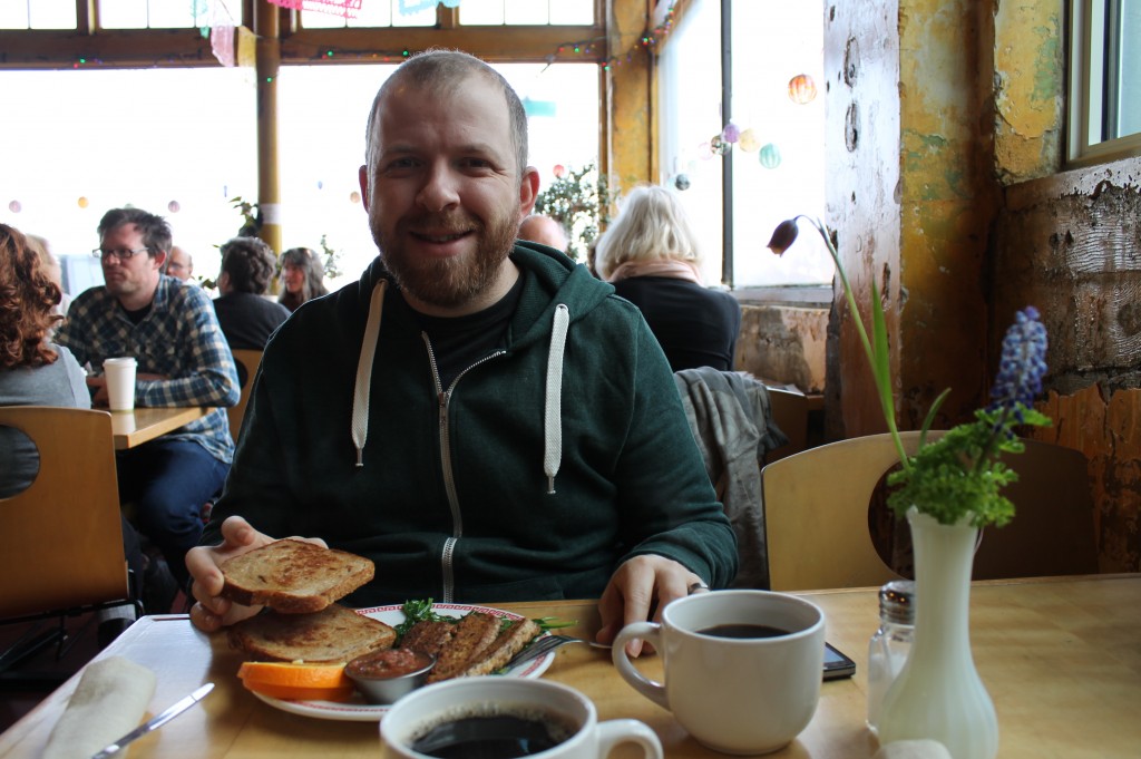Astoria-Neil-Breakfast